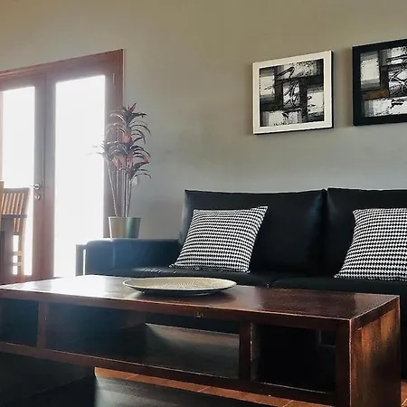 Playa Blanca Sleeps 6 Pool Air Con Wifi * Playa Blanca (Lanzarote)